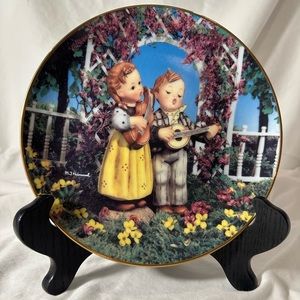 M.J. Hummel “Little Musicians” by Danbury Mint Collector Plate